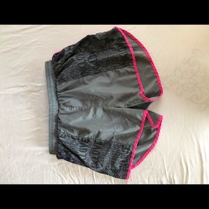 Victoria’s Secret PINK running shorts size X small